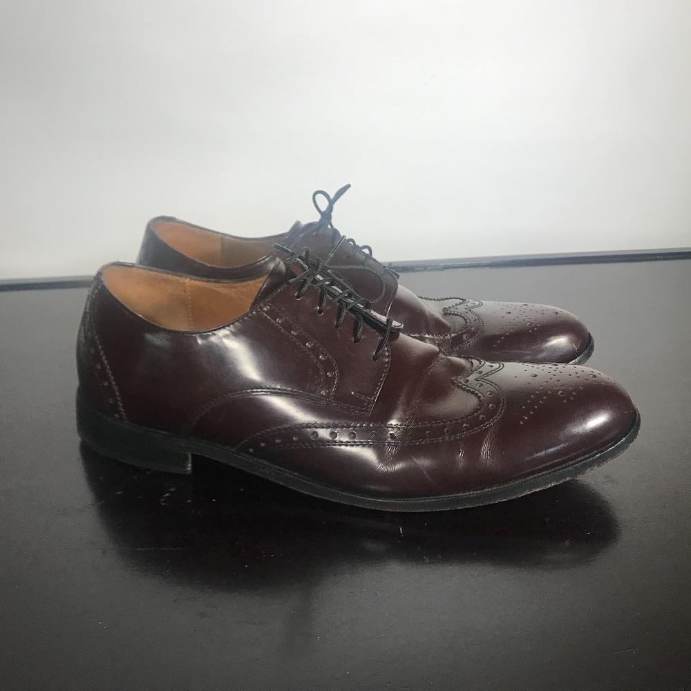 Florsheim burgundy brown Wingtip Bus/Dress shoes